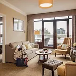 St Helen's Hotel, 5*