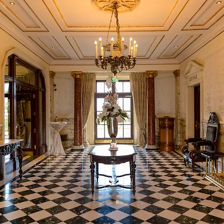 St Helens Hotel, Hotel 5*