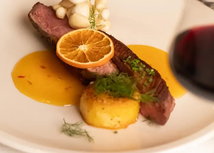 St Helen's Hotel, Szálloda 5*