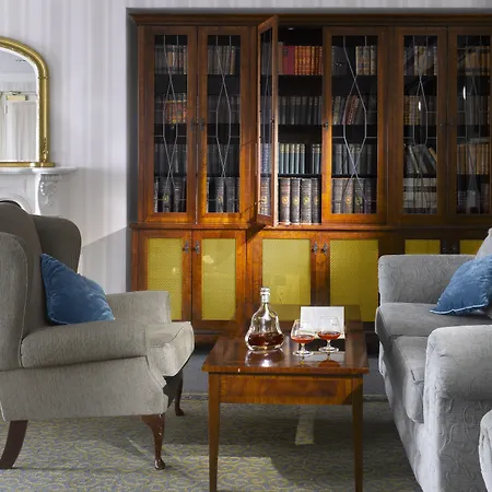 Radisson Blu St. Helen's