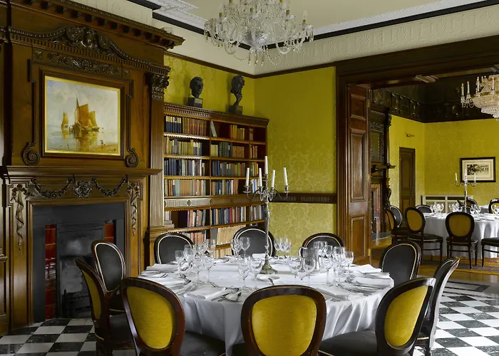 St Helen's Hotel,