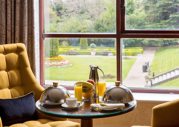 St Helen's Hotel, Hotel