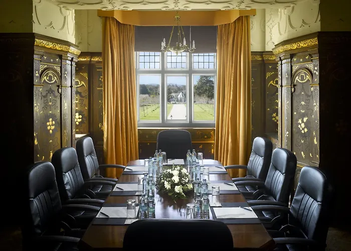 St Helen's Hotel, 5*